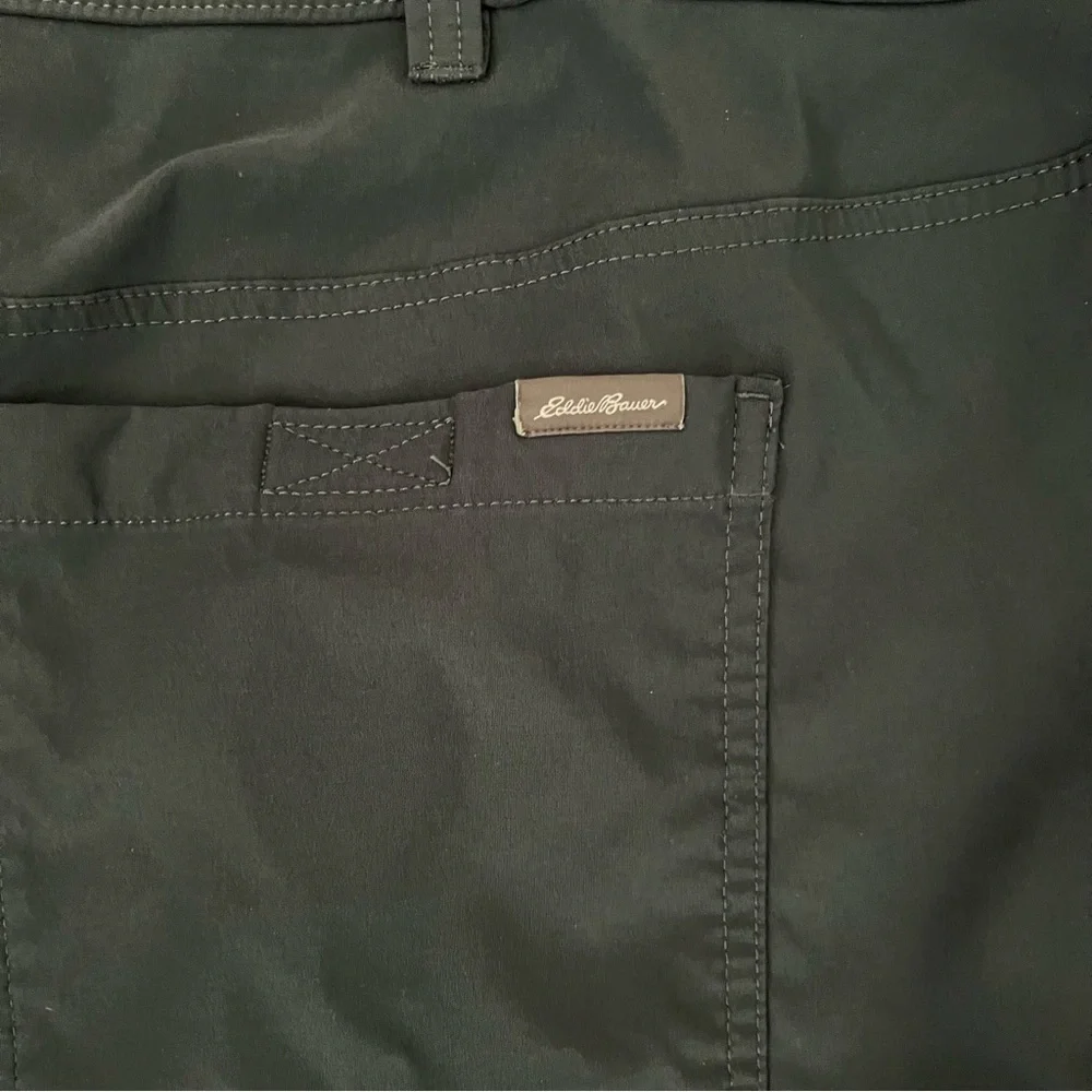 Eddie Bauer Men's Blue Cargo Outdoor Fishing Hiking Camping Shorts size 42